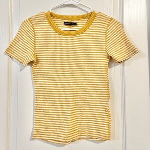 Abercrombie & Fitch yellow top - like new!